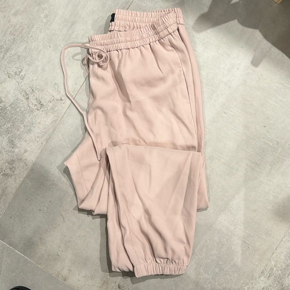 EXPRESS SOFT PINK JOGGERS with elastic waist & ankles - Picture 1 of 3